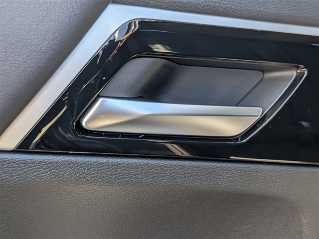 2025 Mitsubishi Outlander SE:MM139910