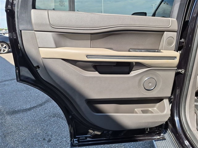2019 Ford Expedition XLT:02600UU