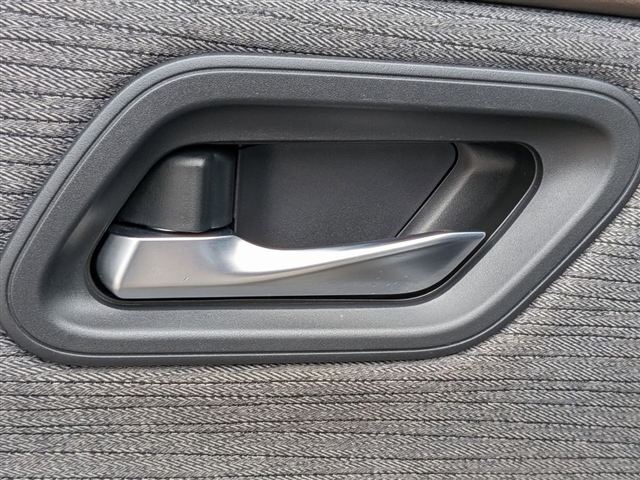 2021 Nissan Rogue SV:39502N