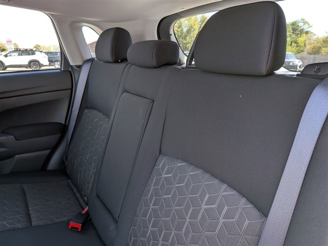2026 Mitsubishi Outlander Sport SE:MI330380