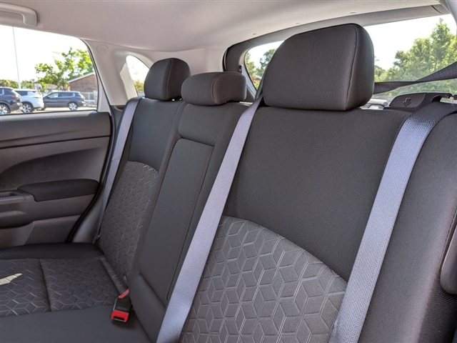 2026 Mitsubishi Outlander Sport SE:MI330480
