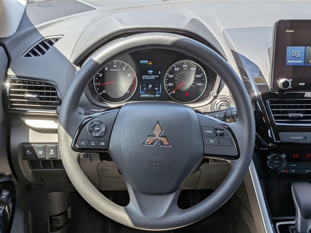 2025 Mitsubishi Eclipse Cross LE:M241570