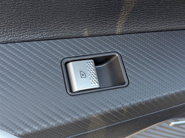 2025 Mitsubishi Outlander SE:MM39990