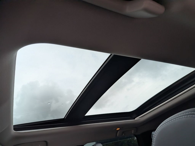 2024 Mitsubishi Outlander SE:30283N