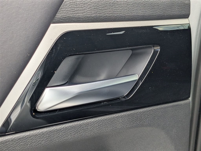 2025 Mitsubishi Outlander SE:MM39600