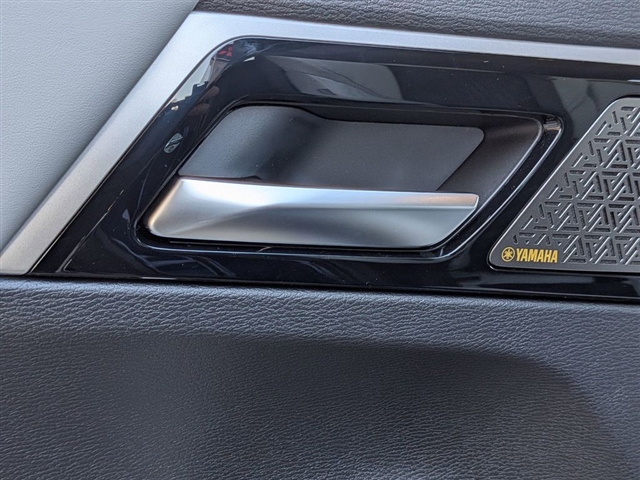 2026 Mitsubishi Outlander SE:MI30090