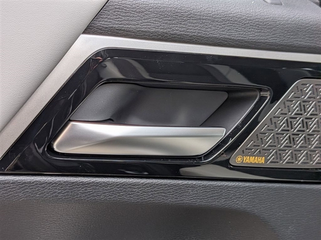 2026 Mitsubishi Outlander SE:MI30170