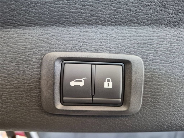 2026 Mitsubishi Outlander SE:MI30500