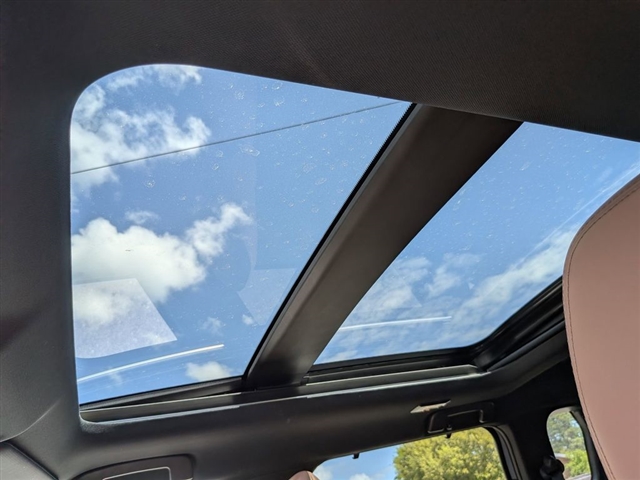 2025 Mitsubishi Outlander SEL:MU39520