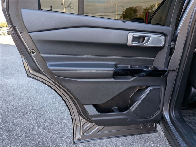 2022 Ford Explorer ST:02050UU