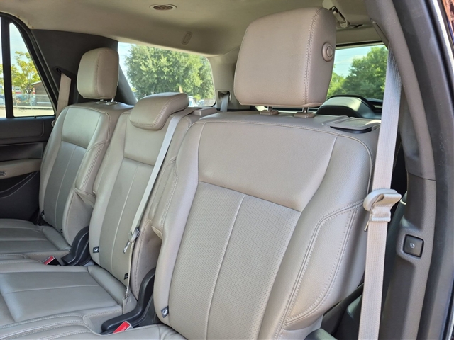 2019 Ford Expedition XLT:02600UU