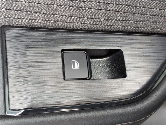 2021 Nissan Rogue SV:39502N