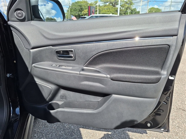 2027 Mitsubishi Outlander Sport S:MI230550