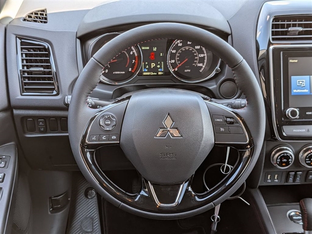 2026 Mitsubishi Outlander Sport SE:MI330480