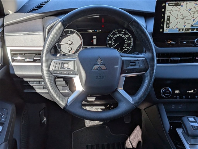 2026 Mitsubishi Outlander ES:MI30240