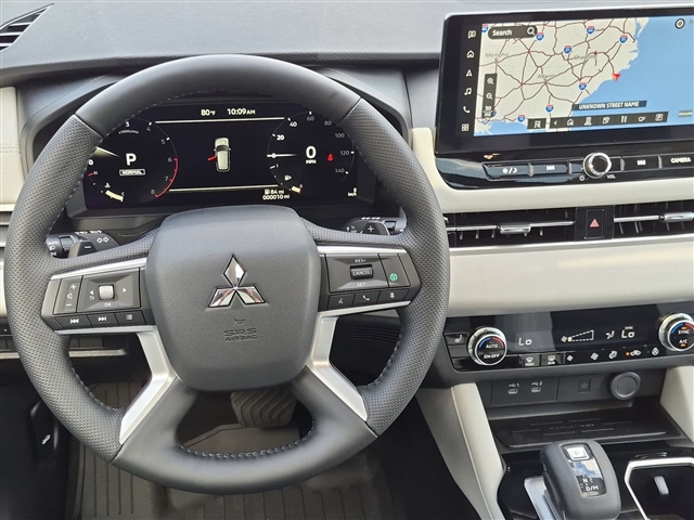2026 Mitsubishi Outlander SE:MI30620