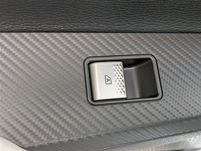 2026 Mitsubishi Outlander SE:MI30160