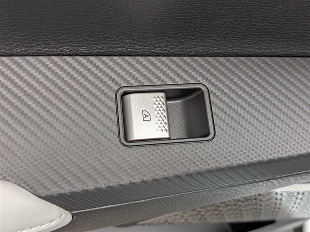 2026 Mitsubishi Outlander SE:MI30130