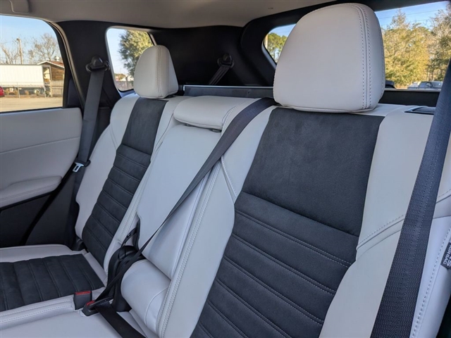 2026 Mitsubishi Outlander SE:MI30080