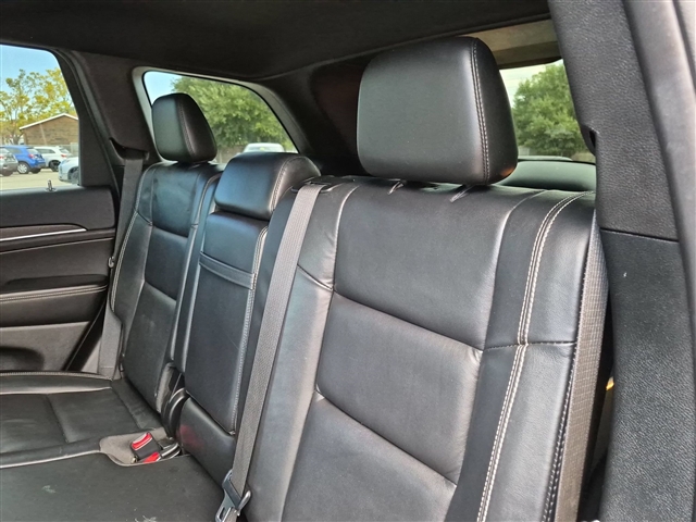 2017 Jeep Grand Cherokee Limited:02620UU