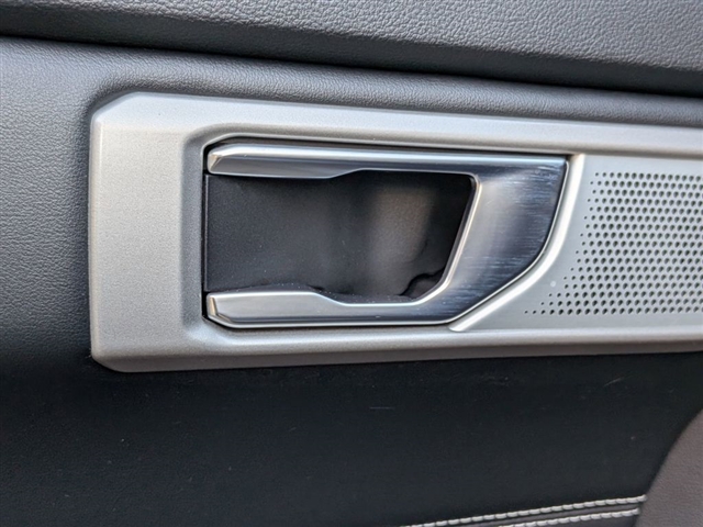 2022 Ford Explorer ST:02050UU