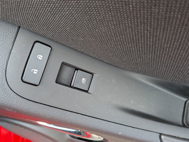 2015 Chevrolet Camaro LT:01700UU