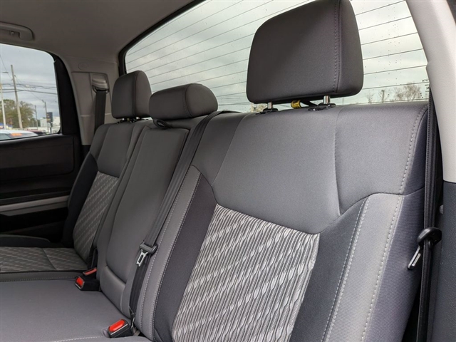 2020 Toyota Tundra SR5:01960UU