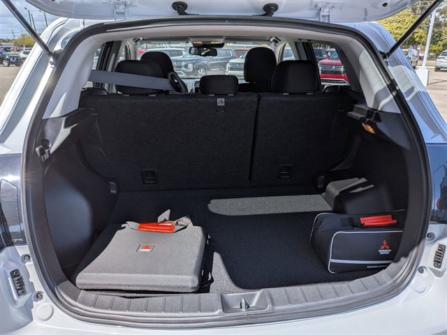 2026 Mitsubishi Outlander Sport SE:MI330340