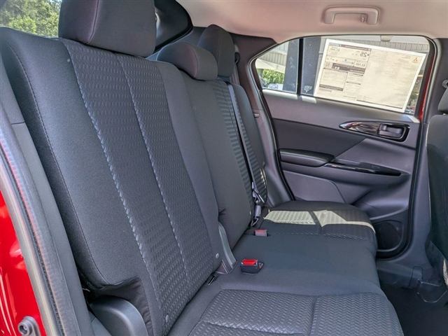 2025 Mitsubishi Eclipse Cross LE:M241570