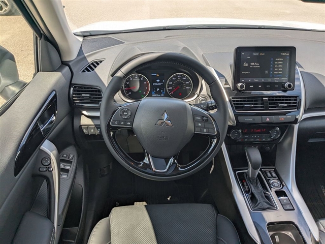 2025 Mitsubishi Eclipse Cross SEL:M241550