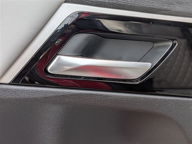 2023 Mitsubishi Outlander SE:39881N