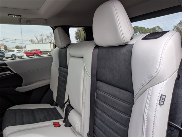 2026 Mitsubishi Outlander SE:MI30210