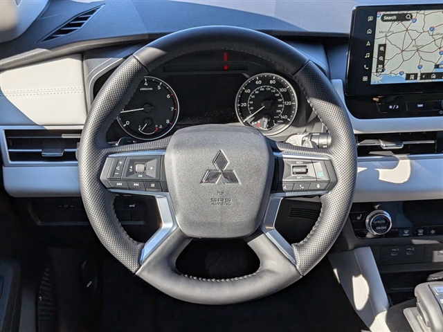 2026 Mitsubishi Outlander SE:MI30080