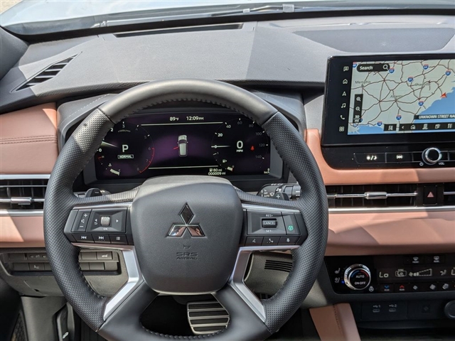 2025 Mitsubishi Outlander SEL:MM39610