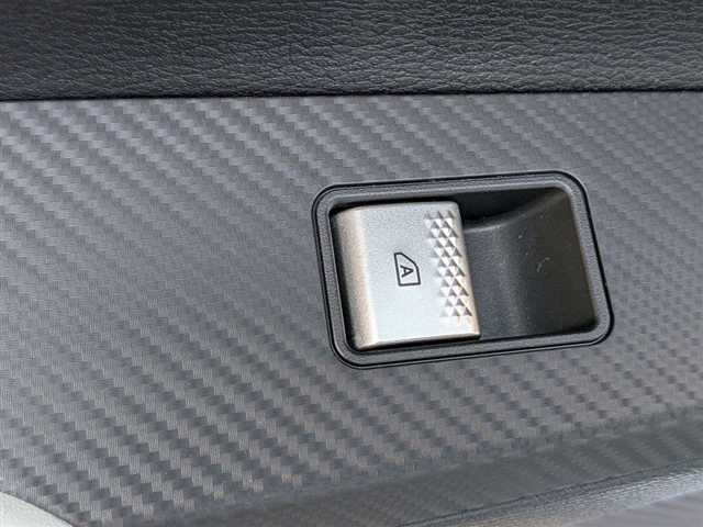 2022 Mitsubishi Outlander SEL Launch Edition:39772N