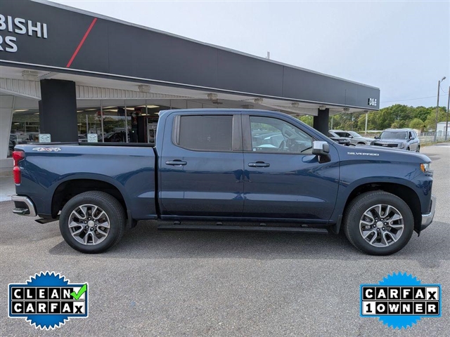 2020 Chevrolet Silverado 1500 LT:02200UU