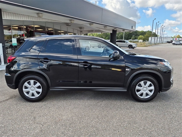 2027 Mitsubishi Outlander Sport S:MI230550