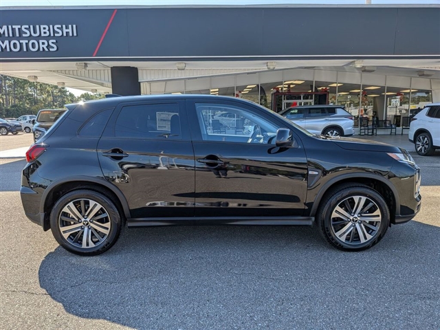 2025 Mitsubishi Outlander Sport ES:MM339800