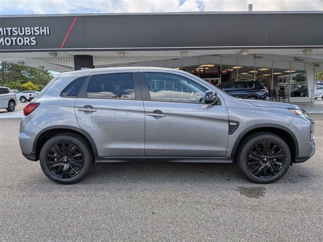 2025 Mitsubishi Outlander Sport LE:MM339540