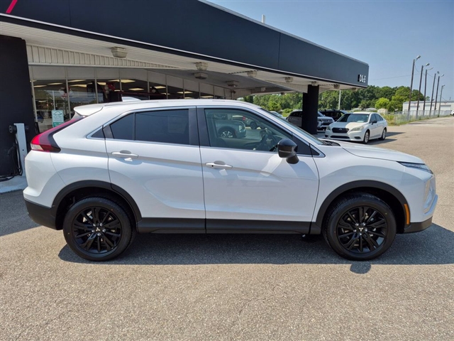2026 Mitsubishi Eclipse Cross LE:M241590