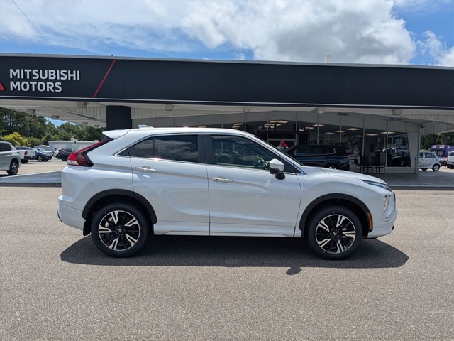 2025 Mitsubishi Eclipse Cross SEL:M241560