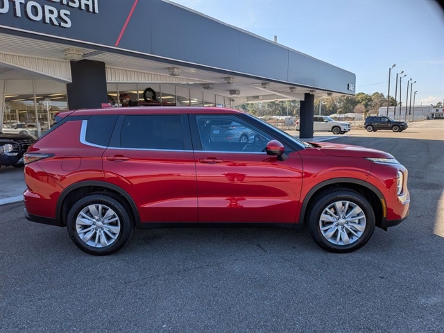 2026 Mitsubishi Outlander ES:MI30070