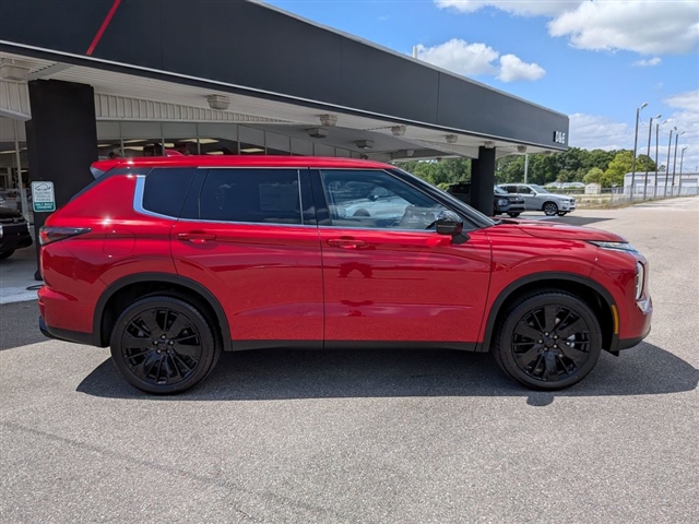2026 Mitsubishi Outlander SE:MI30450