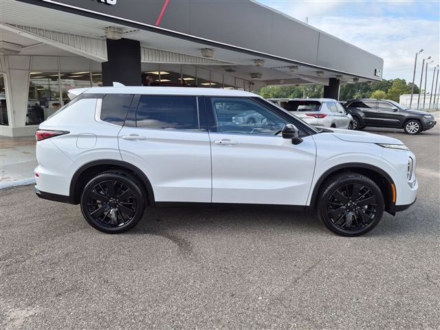 2026 Mitsubishi Outlander LE:MI30630