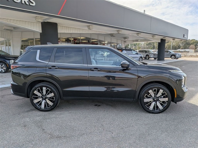 2026 Mitsubishi Outlander SE:MI30170