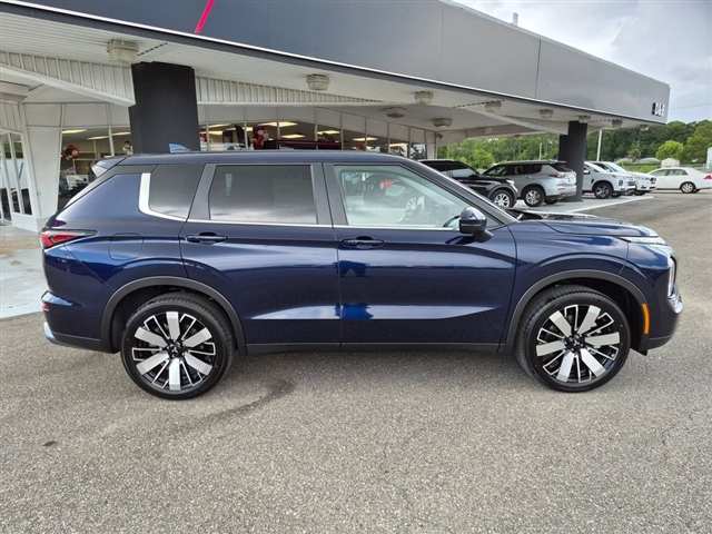 2026 Mitsubishi Outlander SE:MI30510