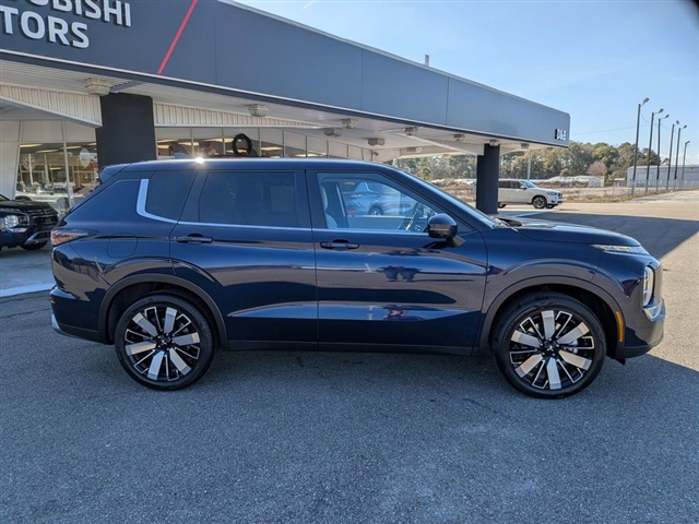 2026 Mitsubishi Outlander SE:MI30080