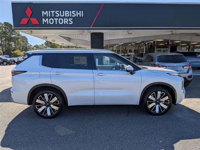 2025 Mitsubishi Outlander SEL:MM39860