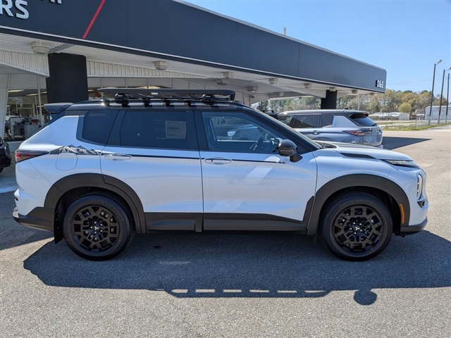 2026 Mitsubishi Outlander SE:MI130310