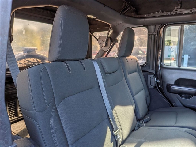 2018 Jeep Wrangler Unlimited Sport:01920UU